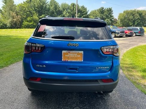 Used 2022 Jeep Compass Limited AWD/4WD image 4