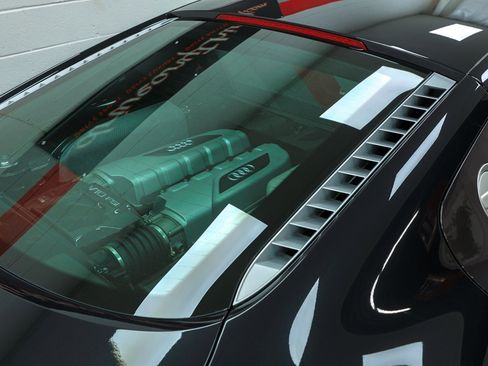 Used 2011 Audi R8 V10 image 37