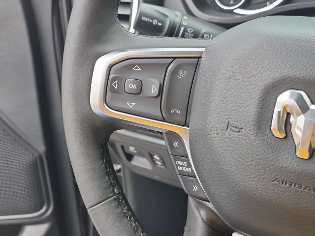 Used 2025 RAM 1500 Big Horn AWD/4WD image 20