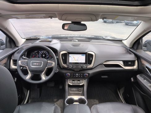 Used 2023 GMC Terrain Denali w/ LPO, Floor Liner Package AWD/4WD image 9