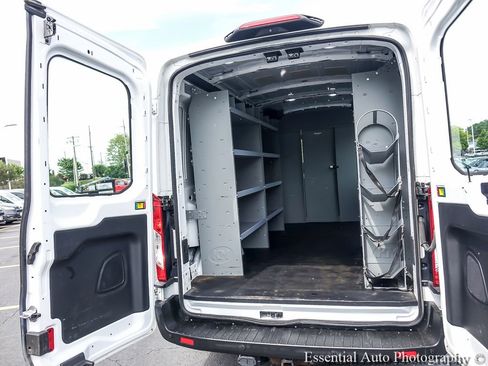 Used 2019 Ford Transit 250 148 Medium Roof RWD image 18