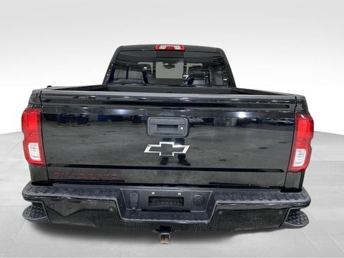 Used 2018 Chevrolet Silverado 1500 LTZ Z71 w/ Redline Edition image 4