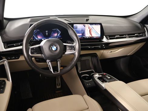 Used 2024 BMW X1 xDrive28i w/ Technology Package AWD/4WD image 2