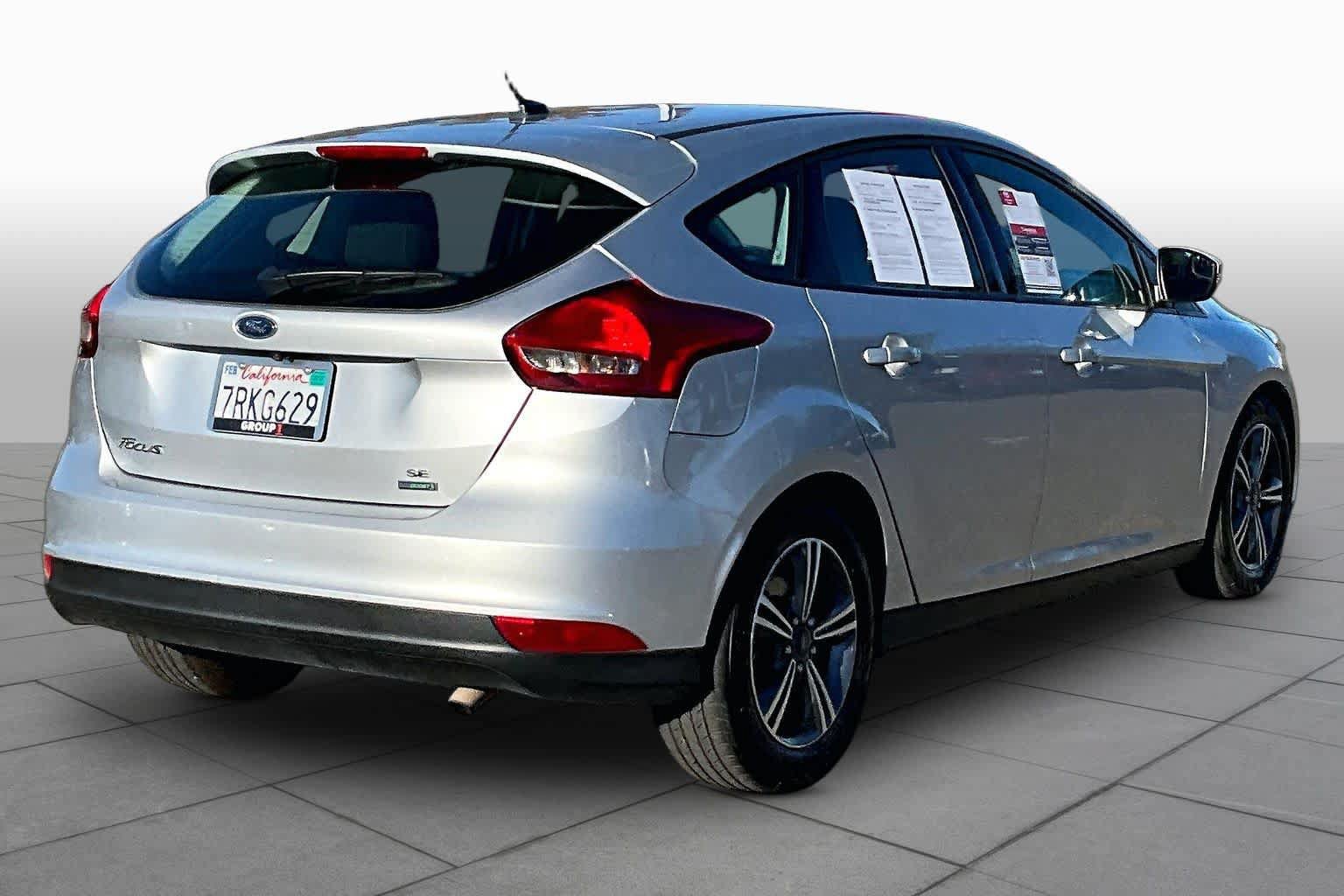 Used 2016 Ford Focus SE FWD image 12