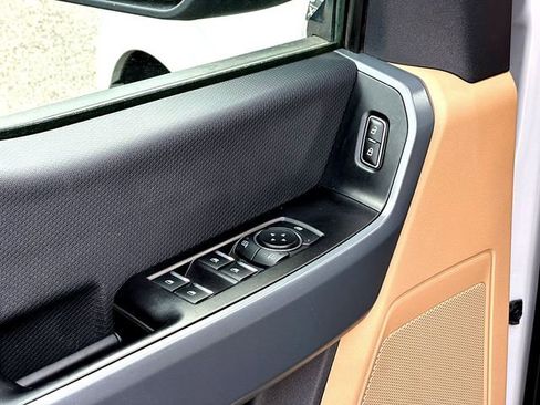 Used 2023 Ford F150 XLT image 11