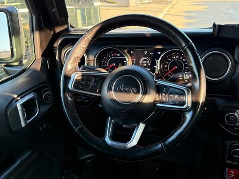 Used 2020 Jeep Gladiator Rubicon image 12