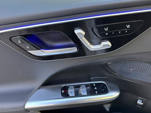 Certified 2025 Mercedes-Benz C 300 4MATIC Sedan image 26
