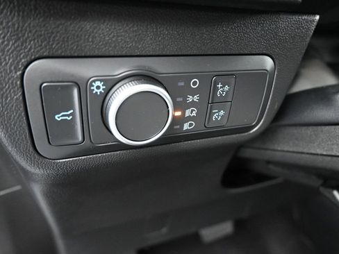 Used 2022 Ford Escape SE w/ Convenience Package image 21