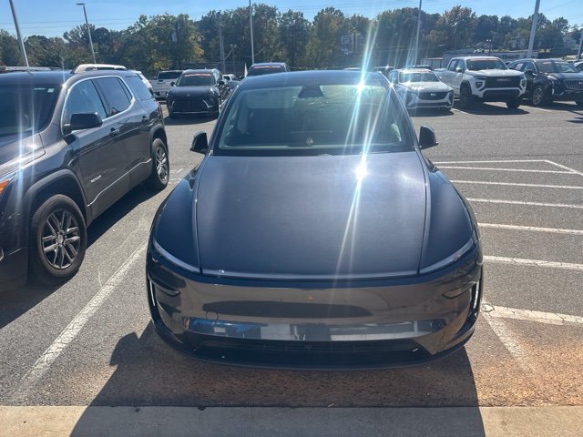 Used 2026 Tesla Model Y Long Range AWD/4WD image 2