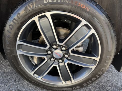 Used 2020 GMC Acadia SLT w/ Premium Package image 33