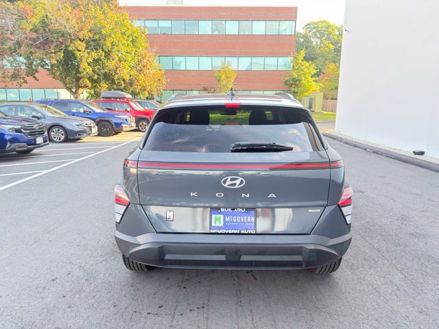 Used 2024 Hyundai Kona SEL AWD/4WD image 7