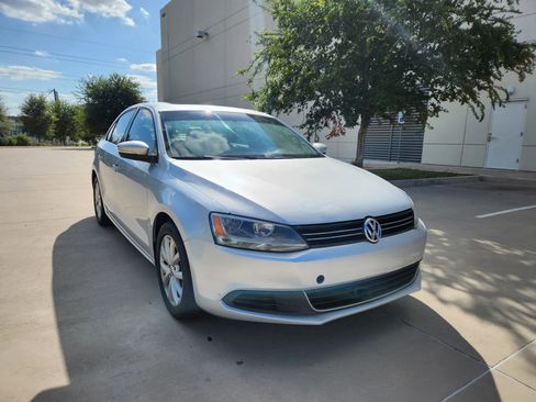 Used 2014 Volkswagen Jetta SE image 11