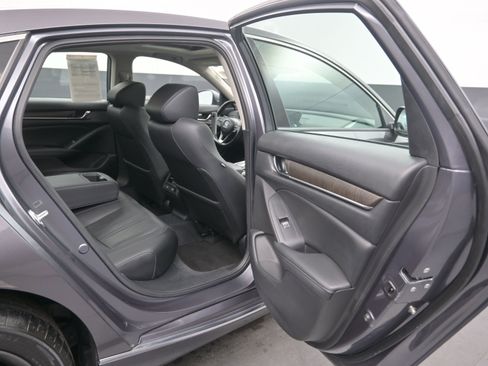 Used 2021 Honda Accord EX-L image 9