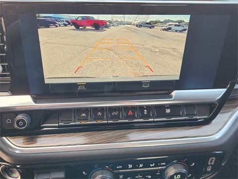 Used 2025 Chevrolet Silverado 1500 LT image 17