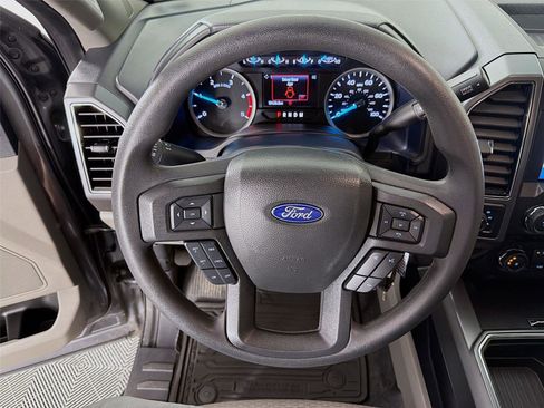 Used 2022 Ford F350 XLT w/ XLT Value Package image 12