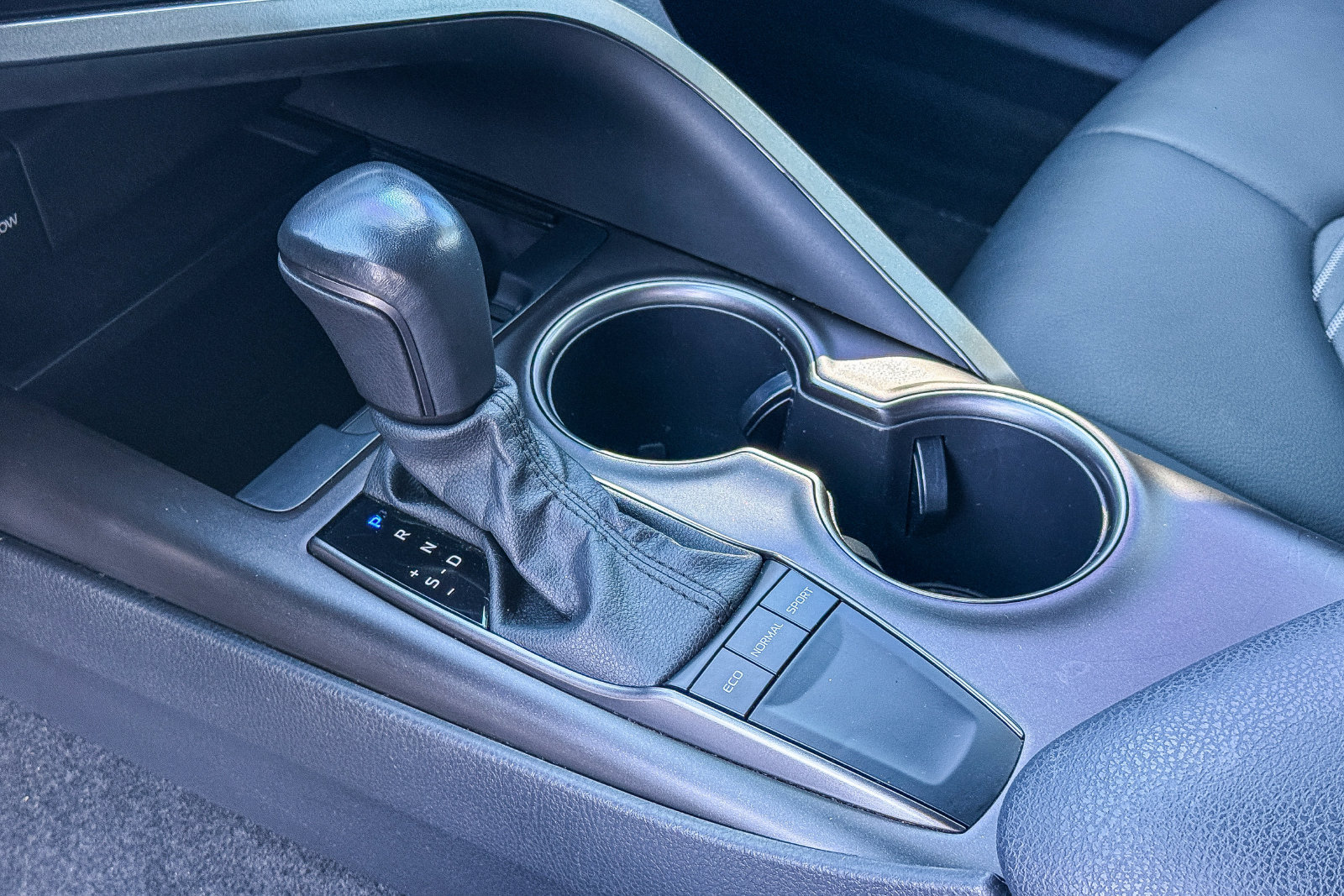 Certified 2023 Toyota Camry SE FWD image 19