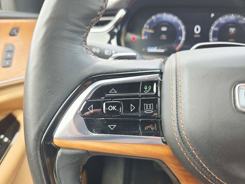 Used 2024 Jeep Grand Cherokee Summit AWD/4WD image 22