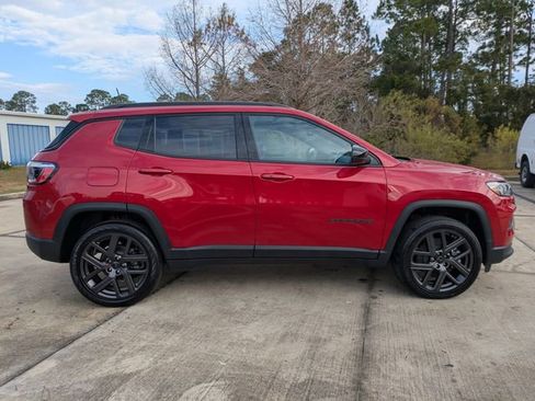 New 2026 Jeep Compass Latitude AWD/4WD image 3