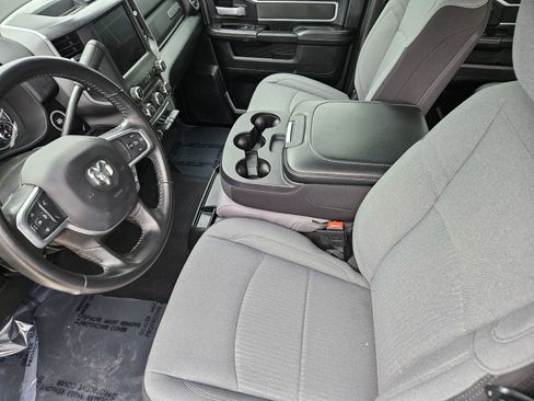 Used 2024 RAM 2500 Big Horn image 18