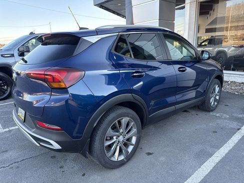Used 2022 Buick Encore GX Select w/ Experience Buick Package AWD/4WD image 4
