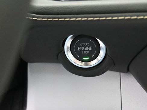 New 2026 Chevrolet Suburban High Country image 28