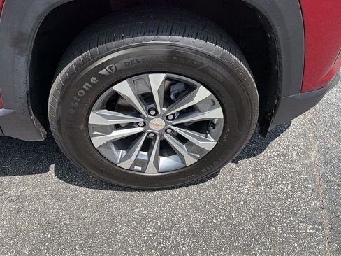 Used 2025 Chevrolet Equinox LT FWD image 39
