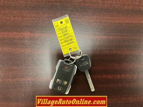 Used 2018 GMC Sierra 1500 SLT AWD/4WD image 46