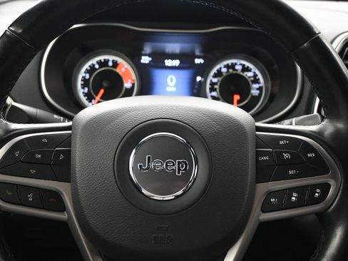 Used 2021 Jeep Cherokee High Altitude image 18