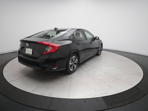 Used 2018 Honda Civic EX-T image 36
