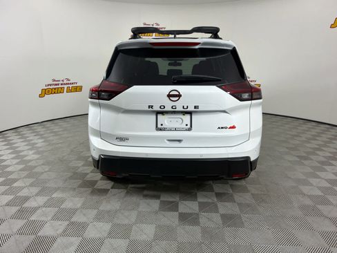 New 2026 Nissan Rogue SV w/ Rock Creek Premium Package AWD/4WD image 4