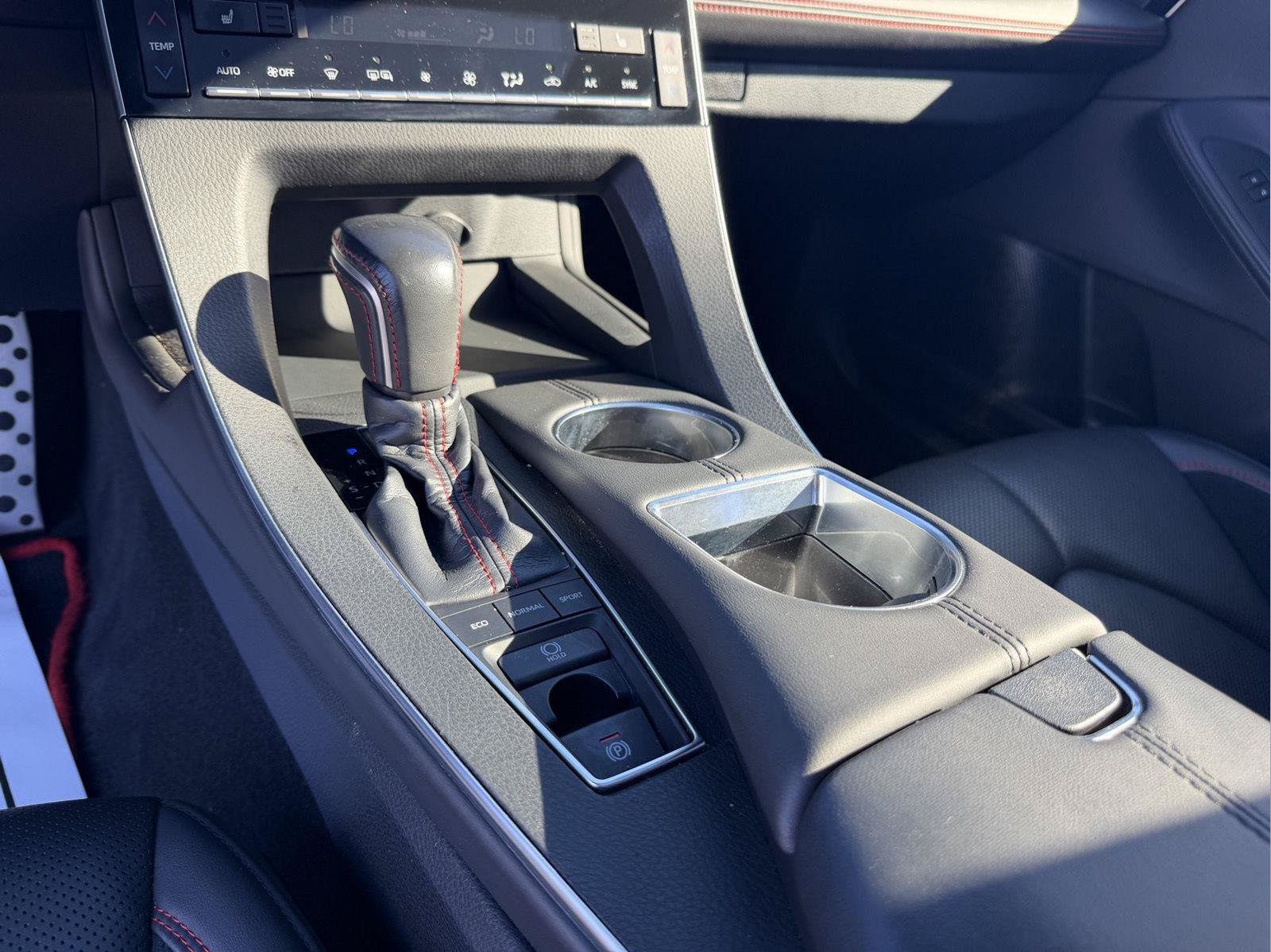 Used 2020 Toyota Avalon TRD FWD image 19