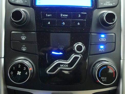 Used 2012 Hyundai Sonata GLS FWD image 30