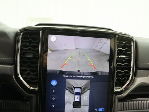 Used 2024 Ford Ranger Lariat w/ FX4 Off-Road Package image 15