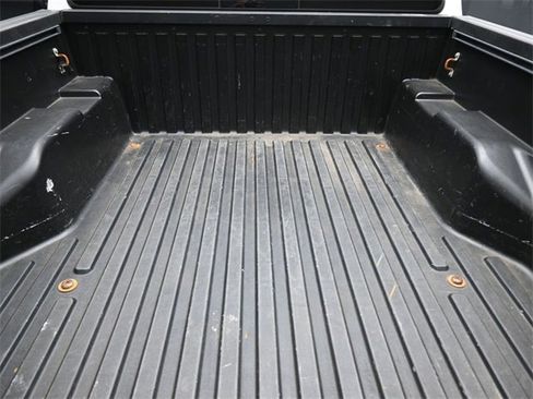 Used 2019 Toyota Tacoma TRD Off-Road image 12