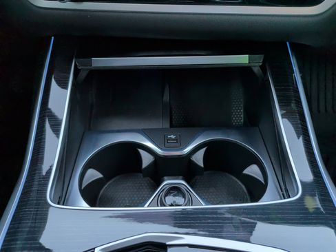 Certified 2025 BMW X7 xDrive40i w/ M Sport Package image 19