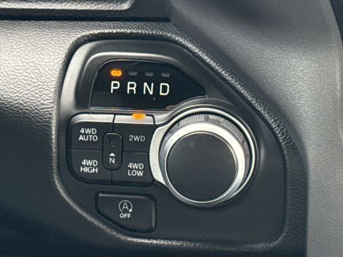 Used 2023 RAM 1500 Big Horn AWD/4WD image 24