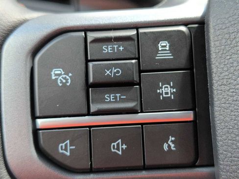 New 2025 Ford F150 Lariat w/ Equipment Group 502A High image 24