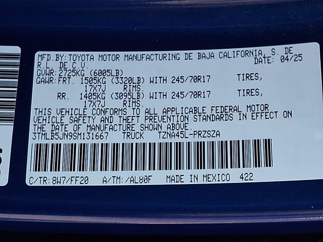 Used 2025 Toyota Tacoma SR5 AWD/4WD image 26