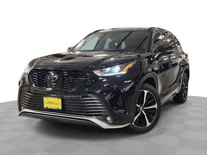 Used 2022 Toyota Highlander XSE