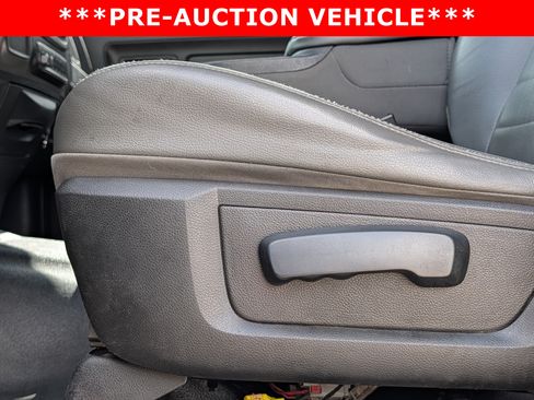 Used 2016 RAM 3500 Tradesman w/ Chrome Appearance Group RWD image 21