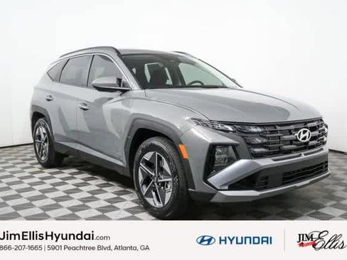 New 2026 Hyundai Tucson SEL image 3