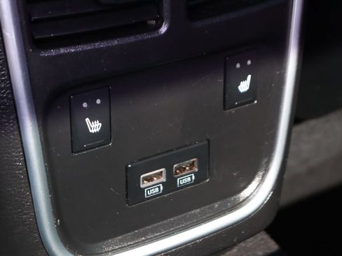 Used 2022 Dodge Charger Scat Pack RWD image 39