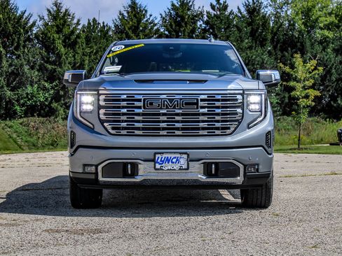 New 2026 GMC Sierra 1500 Denali w/ Denali Reserve Package AWD/4WD image 5