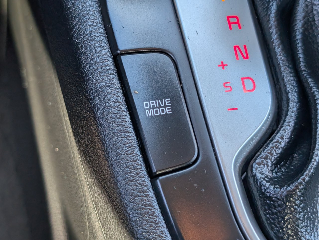 Used 2023 Kia Forte LXS FWD image 19