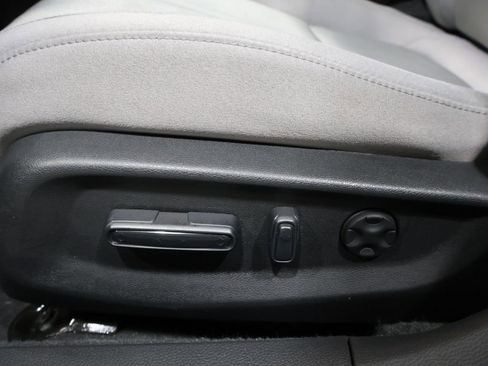 Used 2019 Honda Accord EX image 12