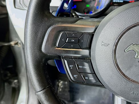 Used 2017 Ford Mustang Premium RWD image 16