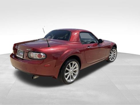 Used 2008 MAZDA MX-5 Miata Grand Touring RWD image 5