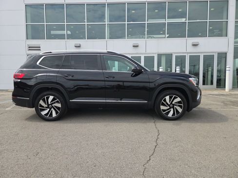 New 2026 Volkswagen Atlas SEL AWD/4WD image 2
