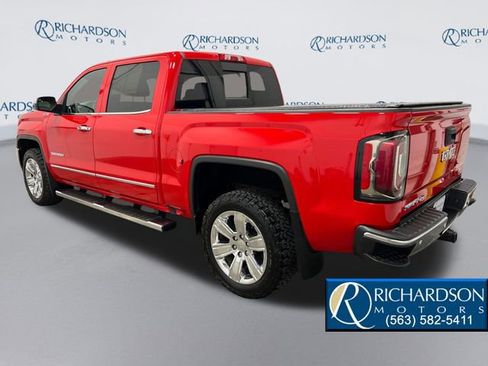 Used 2018 GMC Sierra 1500 SLT image 3