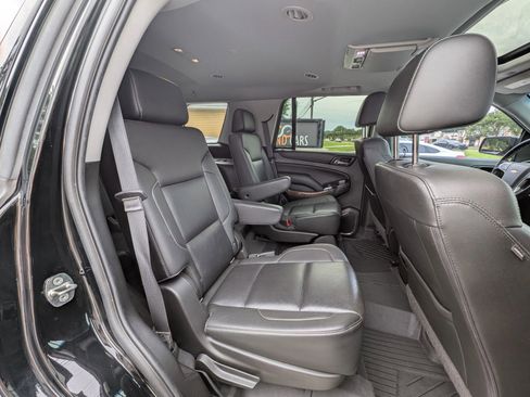 Used 2018 Chevrolet Tahoe Premier RWD image 46